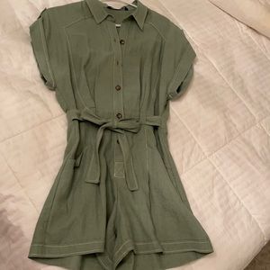 NEW Zara green linen romper - sz S
